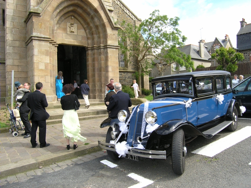 Car in front of the Church